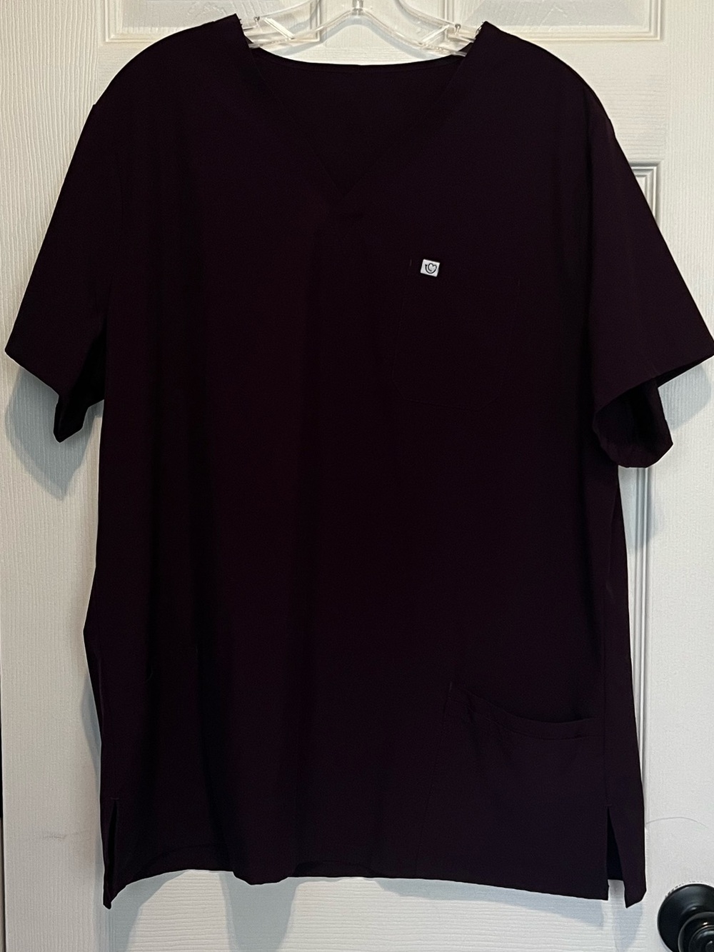 Med Couture Scrubs Top Size XXL - Plum Wine